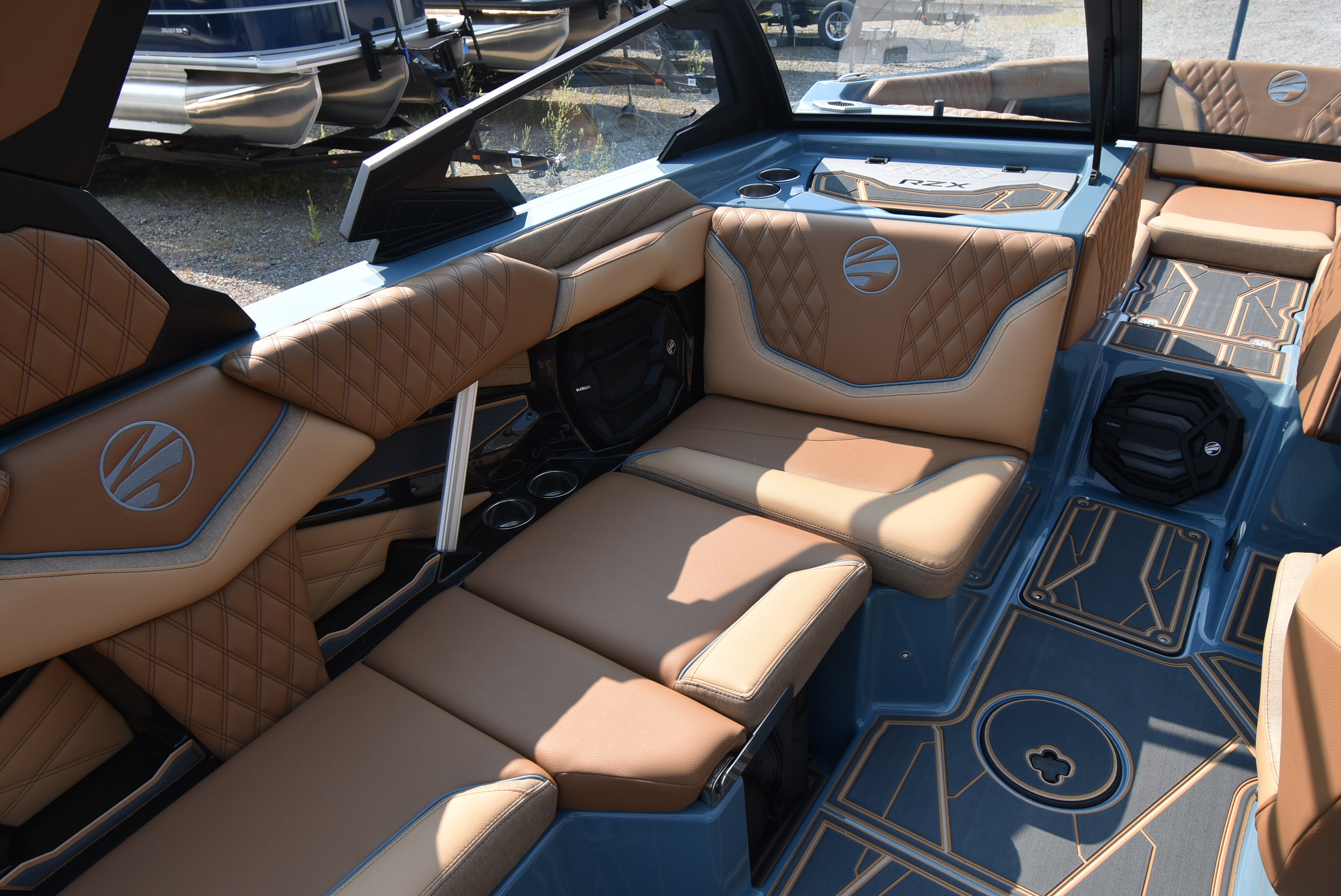 2027 Tige 24RZX - Whitefish Marine
